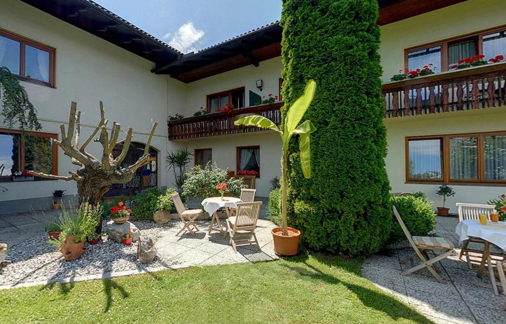 Beautyfarm Landhaus Servus Velden am Wörthersee Dış mekan fotoğraf
